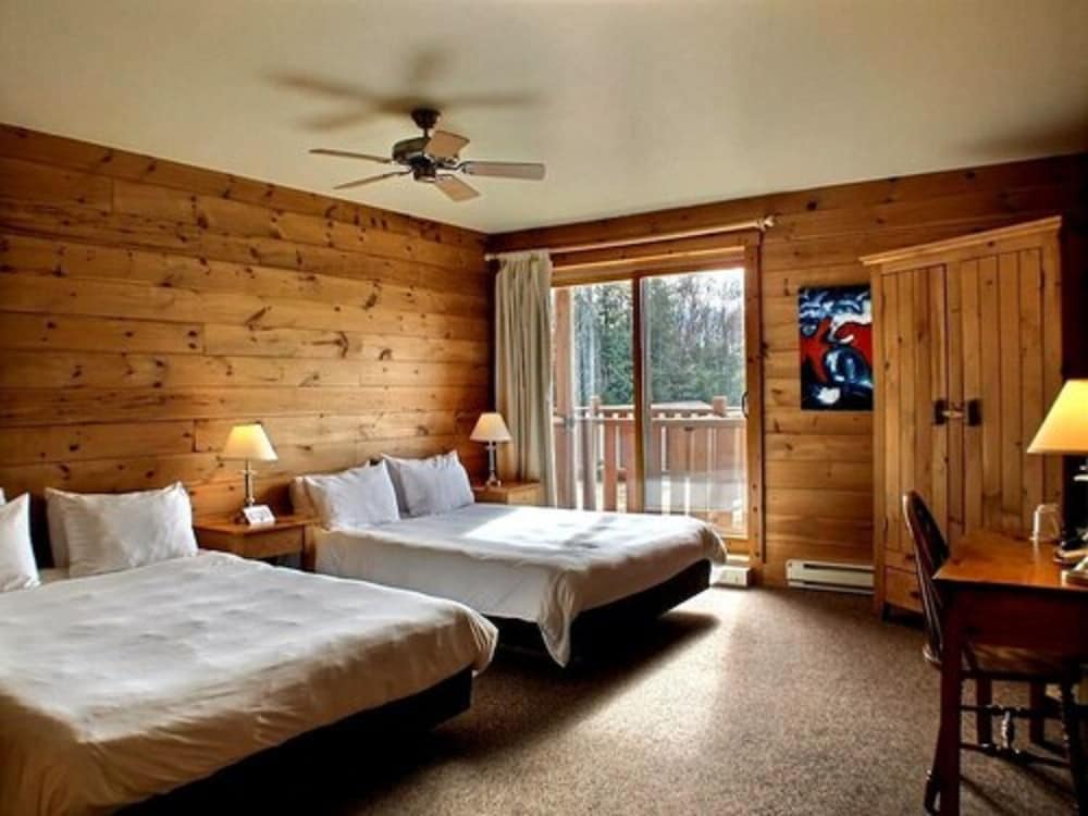 Hotel Sacacomie 12/42