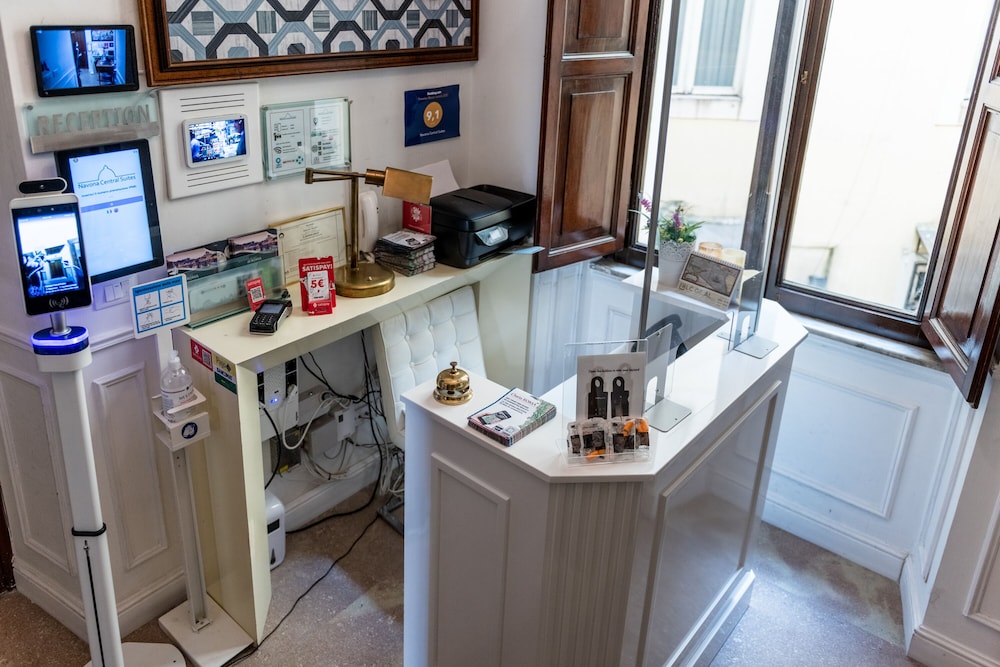 Navona Central Suites 34/50
