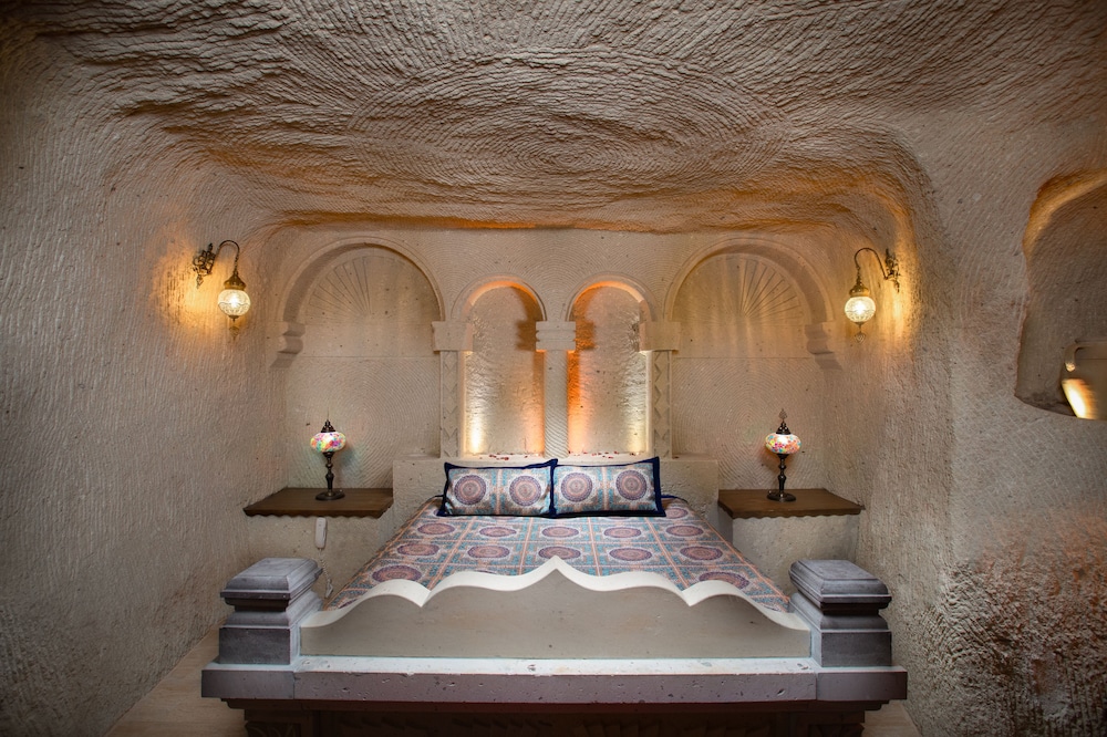 Carna Cave Hotel 15/50