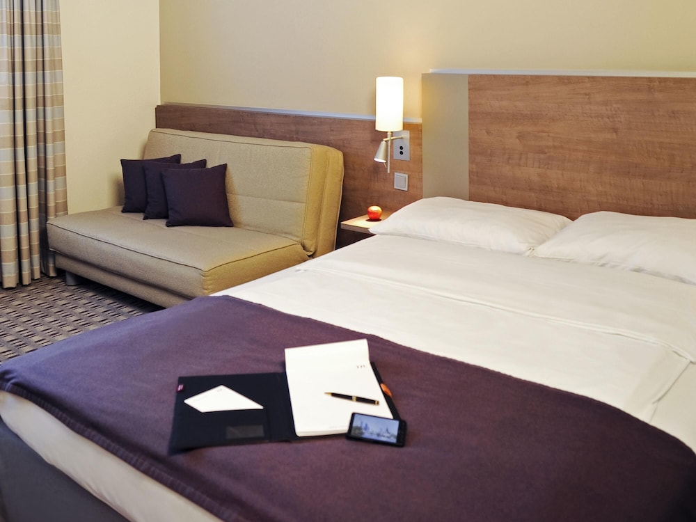 Mercure Hotel Frankfurt Eschborn Ost 11/49