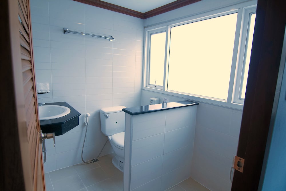 Sky Suites 34/35