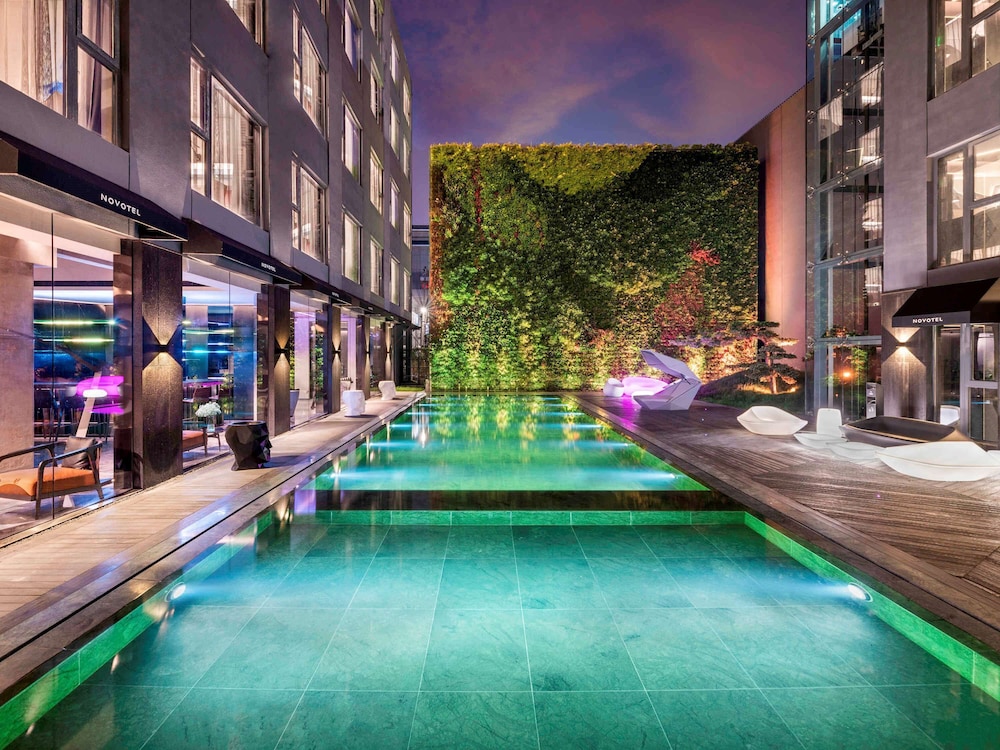 Novotel Yangzhou Slender West Lake 49/60