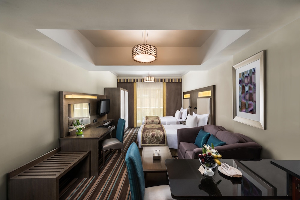 Savoy Suites Hotel Apartments 24/39