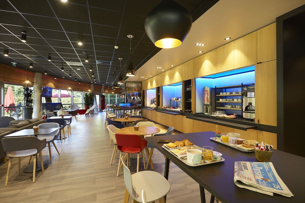 Ibis Archamps Porte De Geneve 28/46