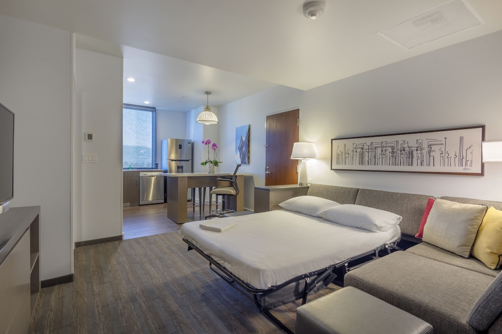 Hyatt House Mexico City Santa Fe 11/47