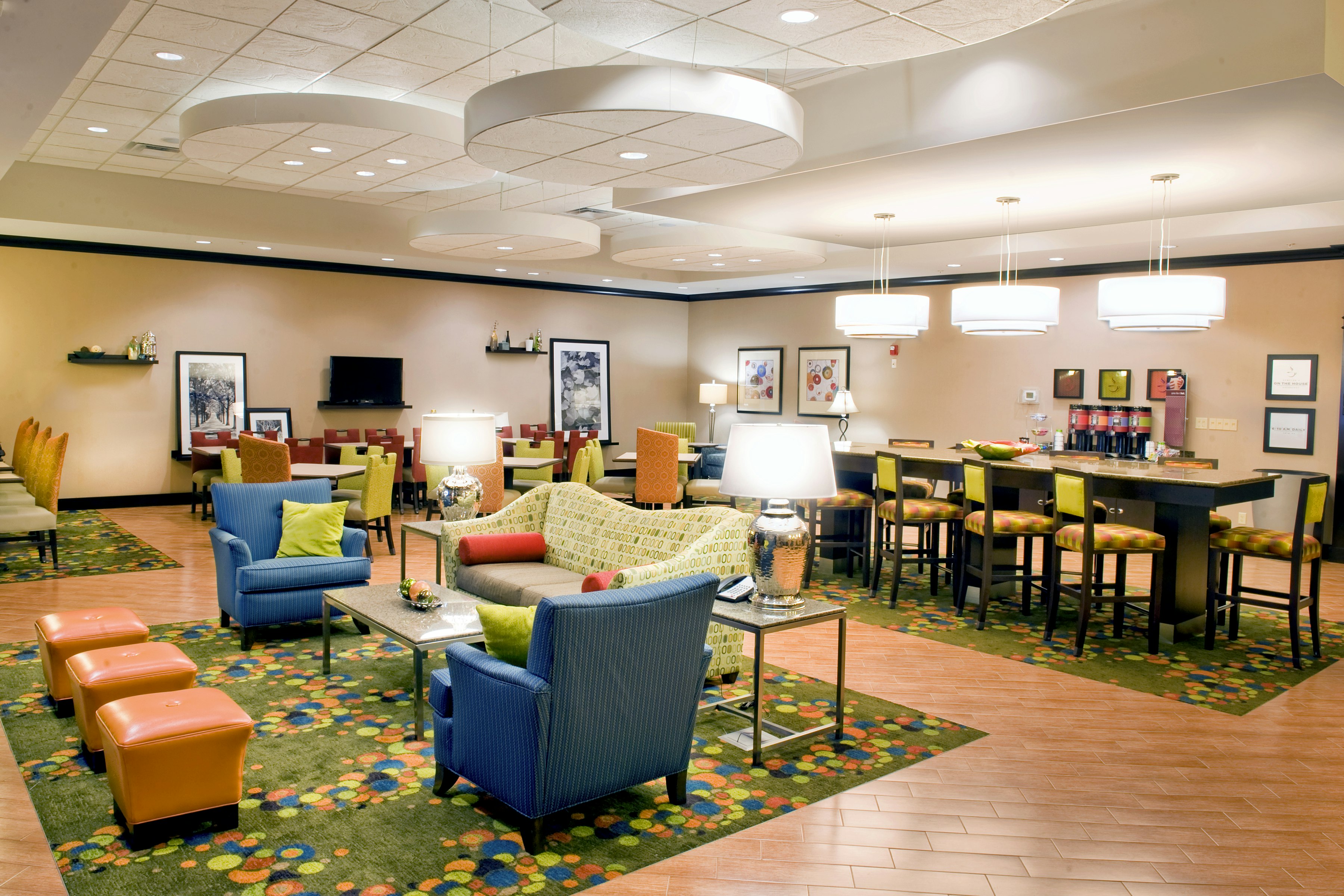Hampton Inn Evansville Airport 40/70