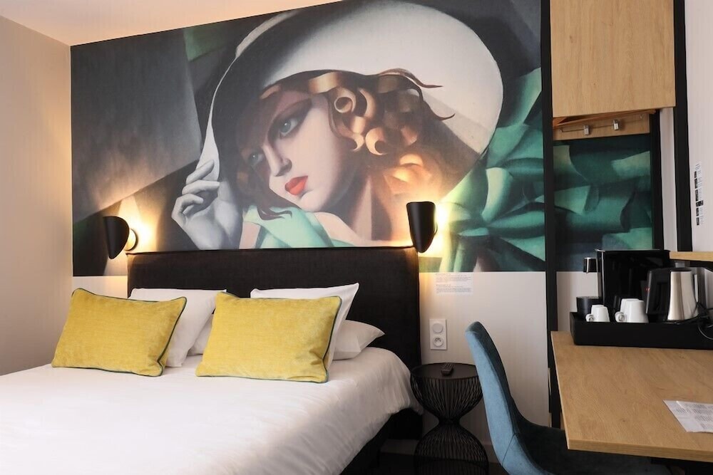 P Tit Dej Hotel Millau La Capelle 8/33
