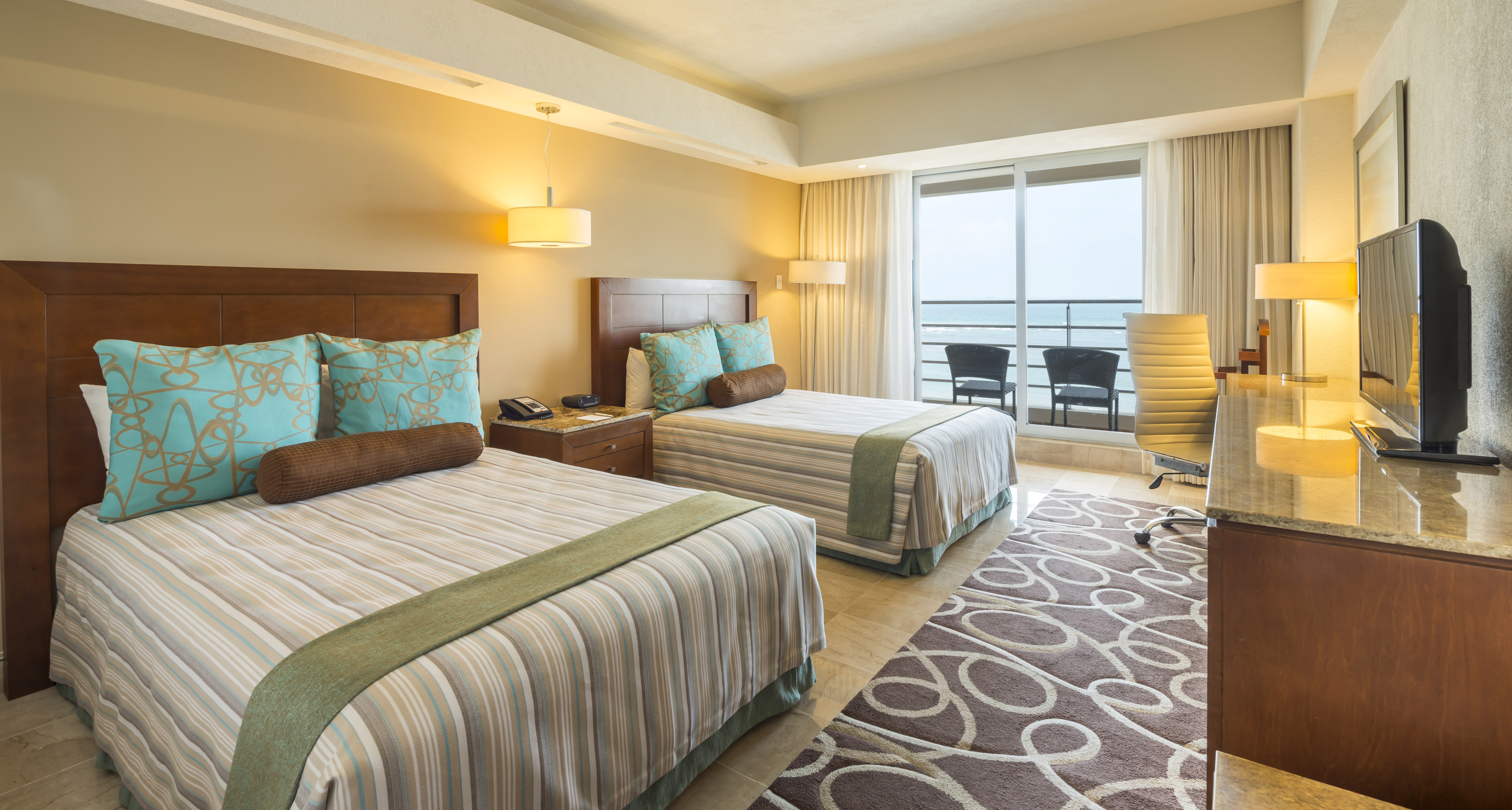Double Bed
