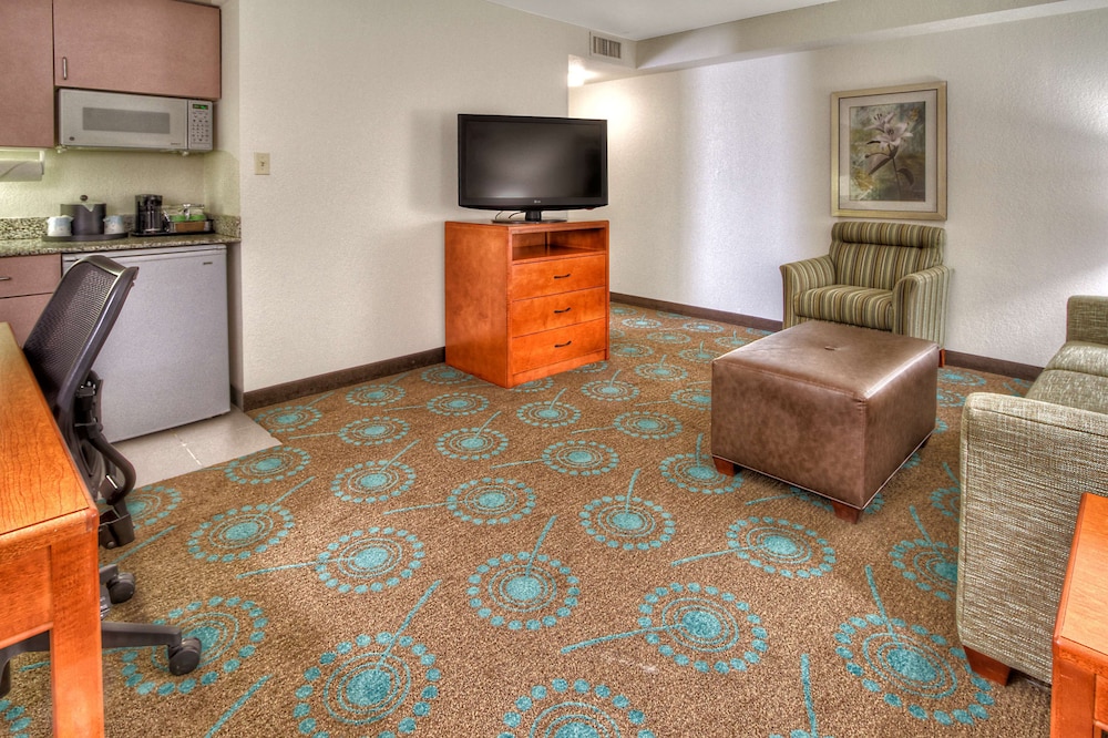 Hampton Inn Goldsboro 39/52
