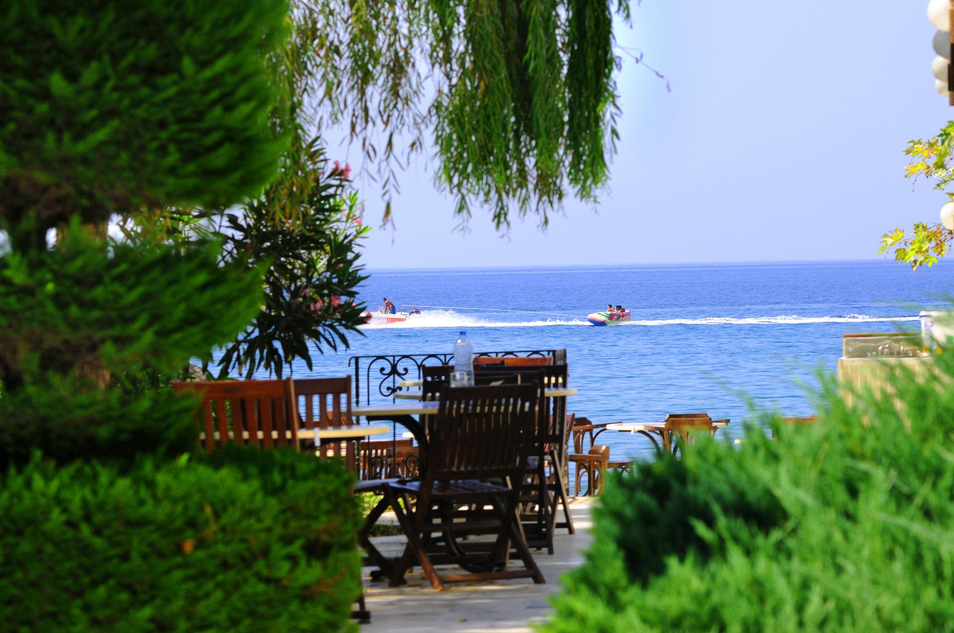 Dogan Paradise Beach 18/30