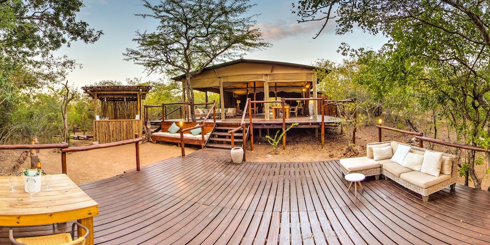 Ngama Tented Safari Lodge 32/50