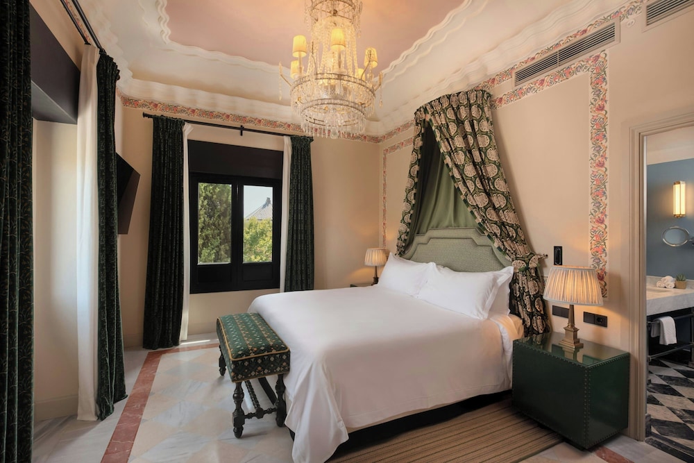 جناح بريميوم بغرفة نوم واحدة، Hotel Alfonso Xiii A Luxury Collection Hotel Seville 4/10
