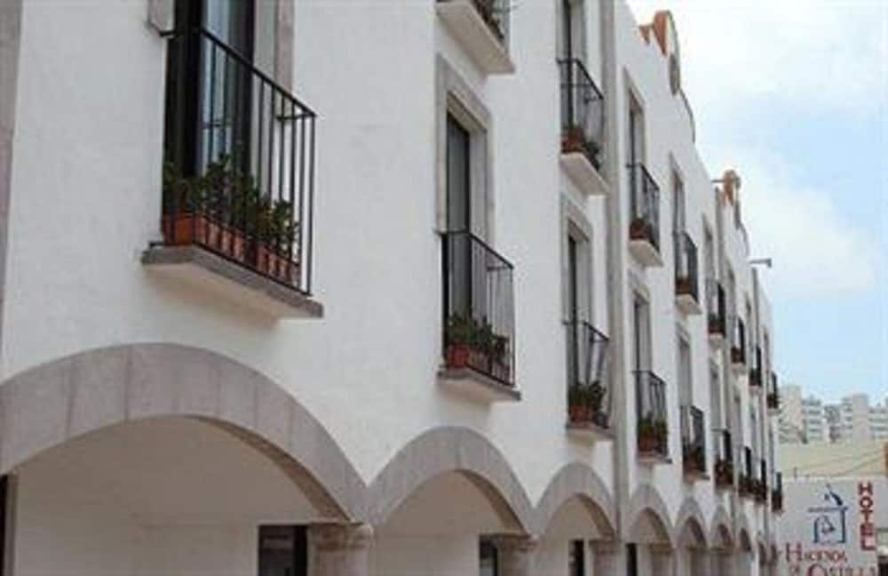 Hacienda de Castilla Hotel in CANCUN