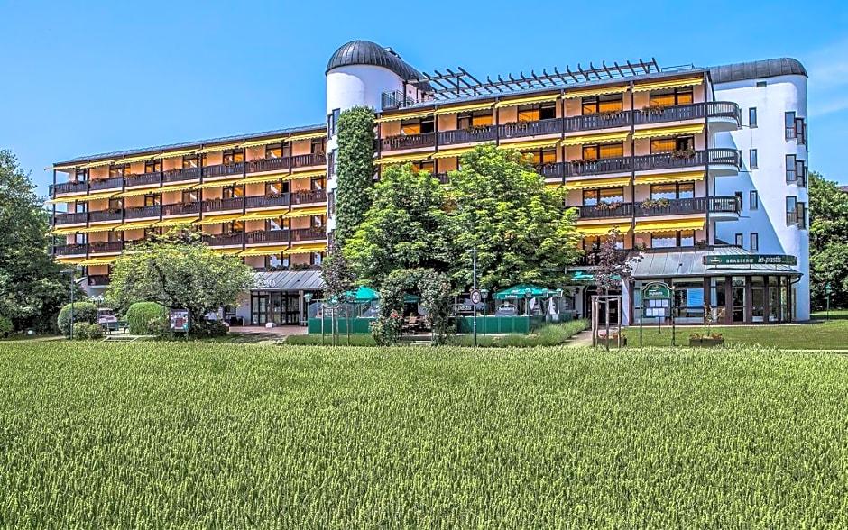 JOHANNESBAD THERMALHOTEL LUDWIG THOMA 51/56