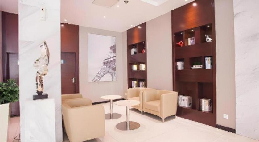 City Comfort Inn Zhanjiang Chikan Overpass 38/54