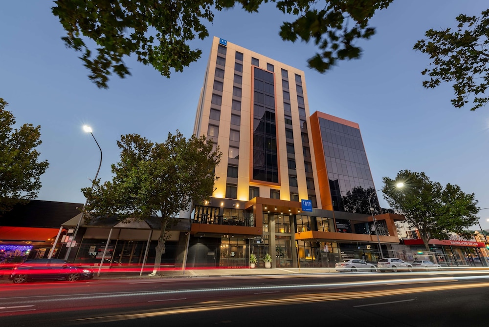 TRYP by Wyndham Pulteney Street Adelaide 3/66