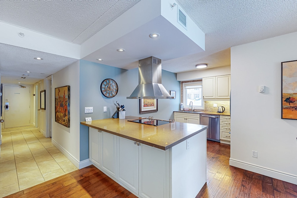 The Lodges At Blue Mountain Mountain Walk Condos 10/50