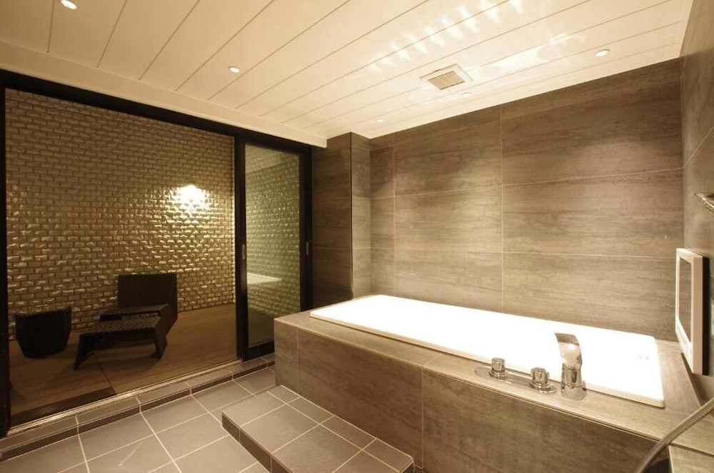 Susukino Love Hotel-1 - Adults Only 10/20