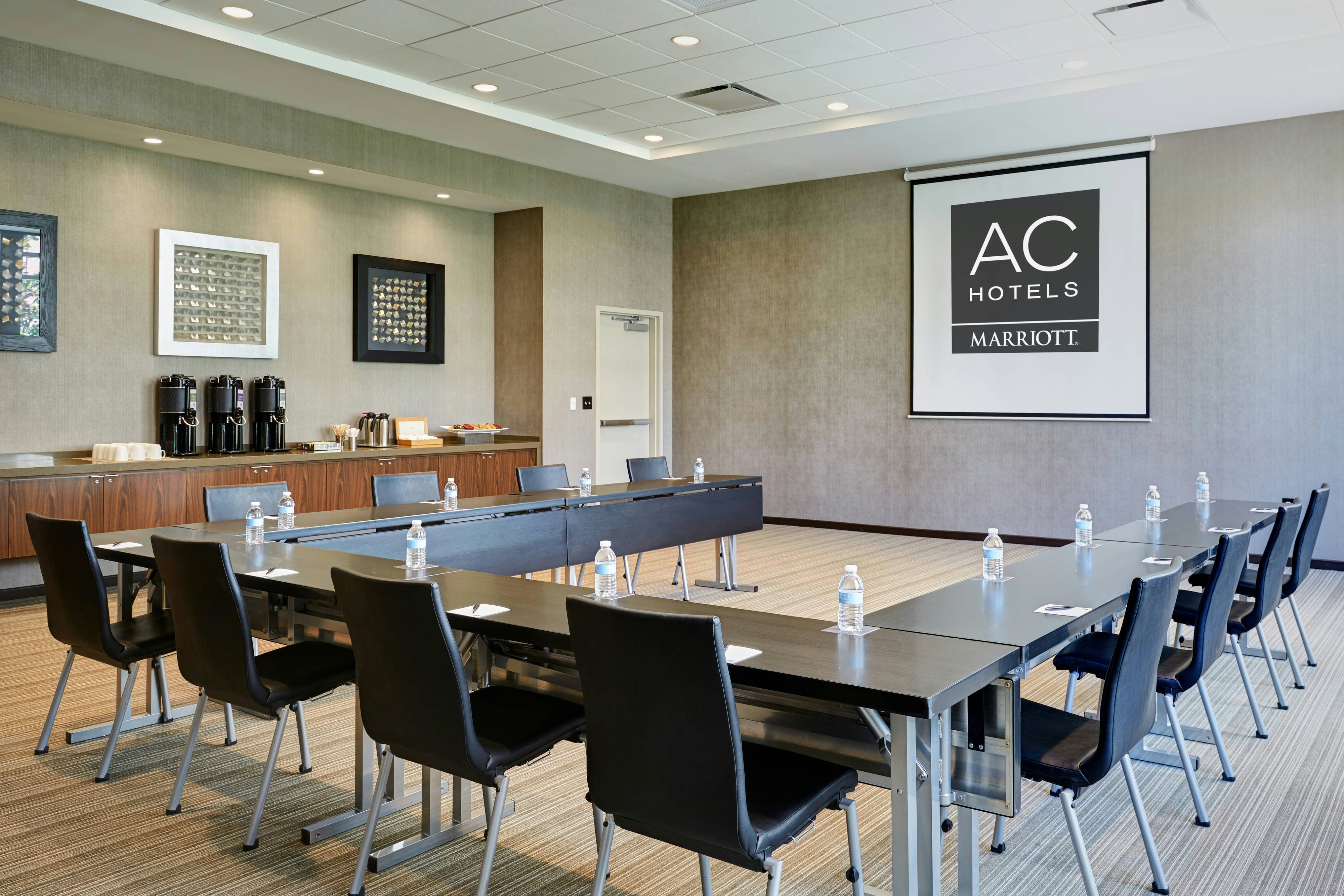 Ac Hotel By Marriott National Harbor Washington D C Area 30/36