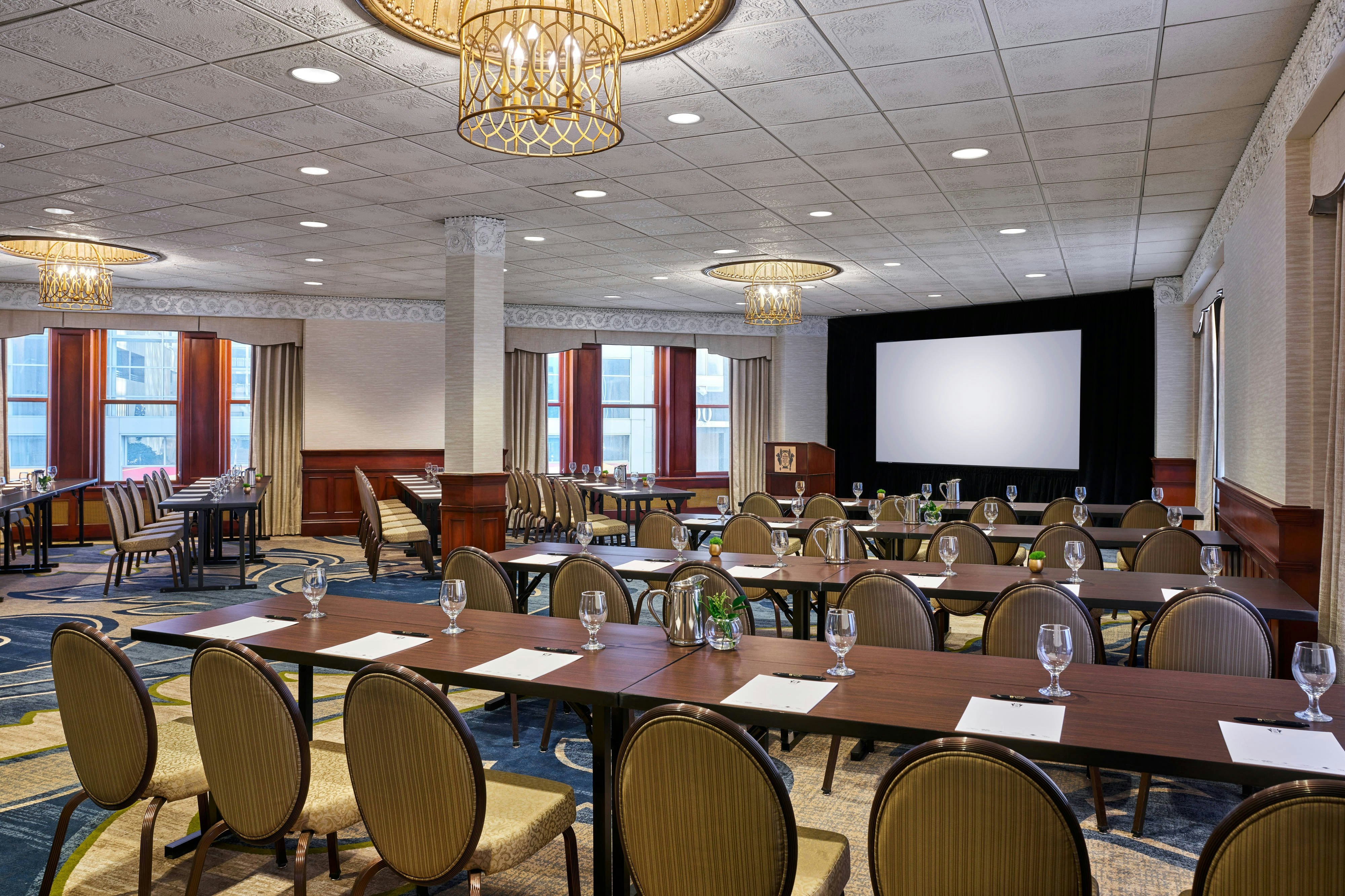 The Brown Palace Hotel And Spa Autograph Collection 35/40