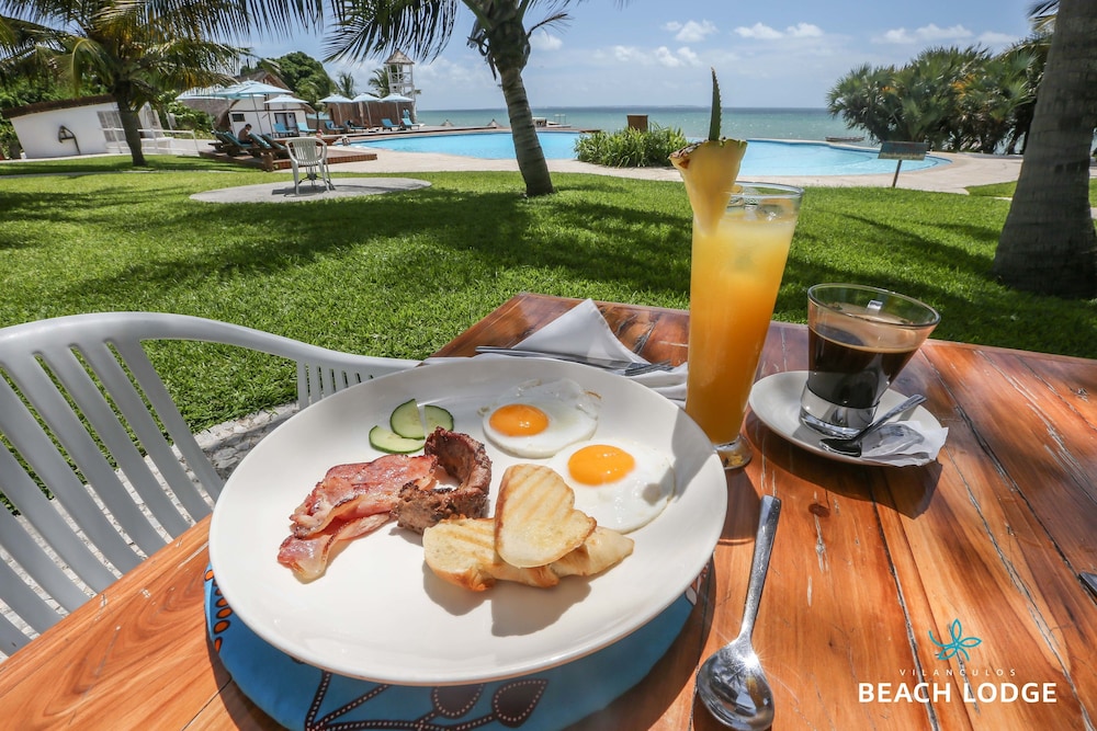 Vilanculos Beach Lodge T 33/50