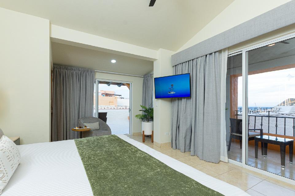 Master, Suite, Sea View