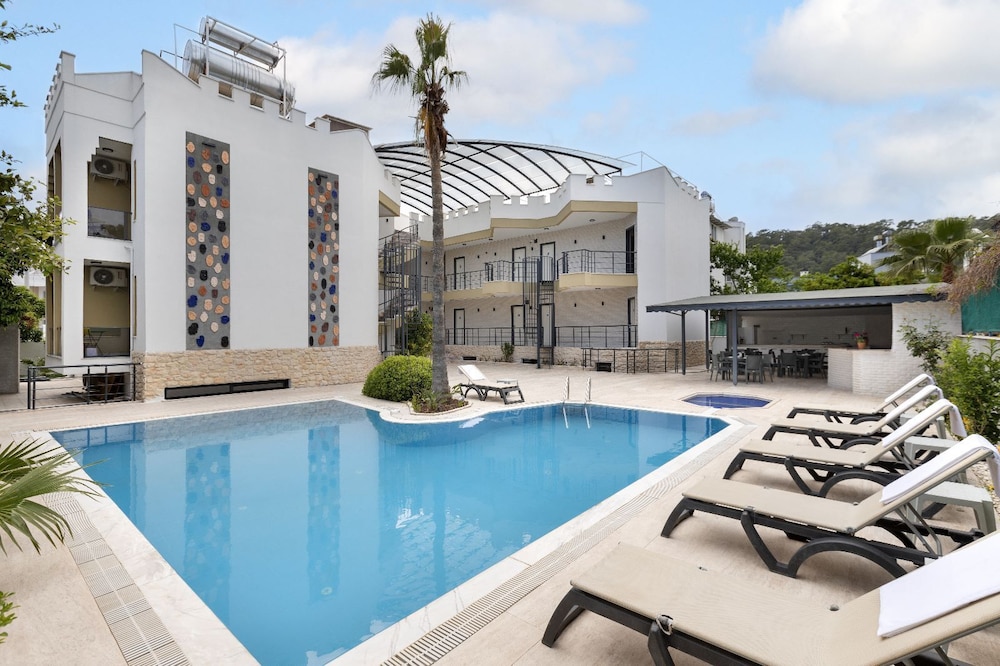 Perlo Hotel Kemer 18/20