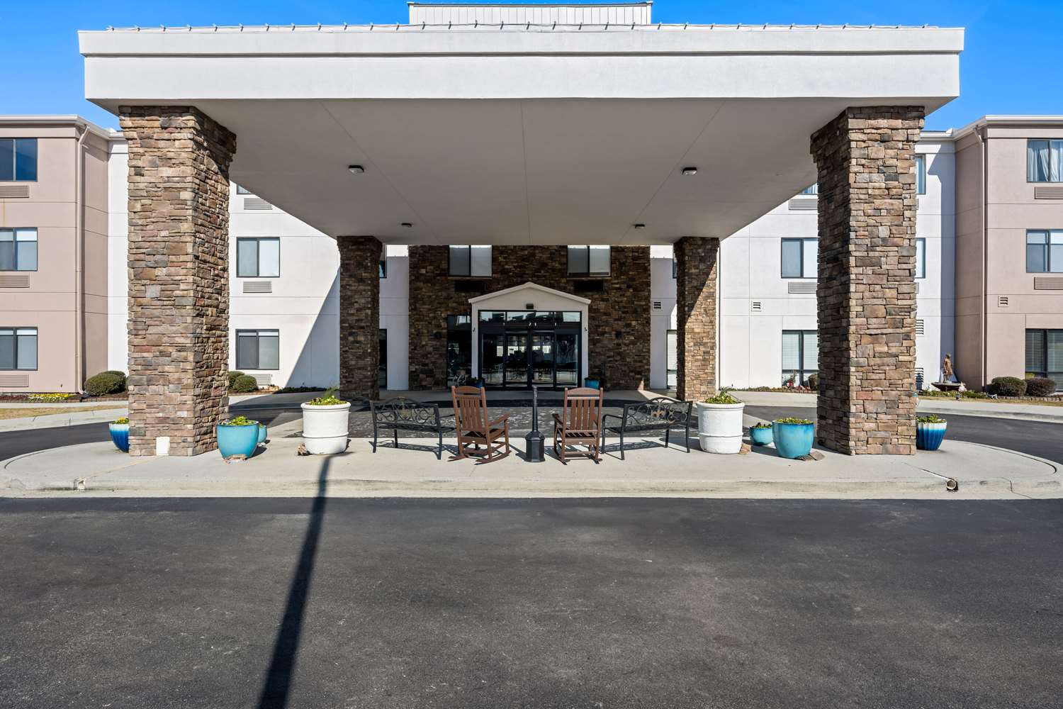 Comfort Suites CS-SU Cullman I-65 Exit 310 31/33