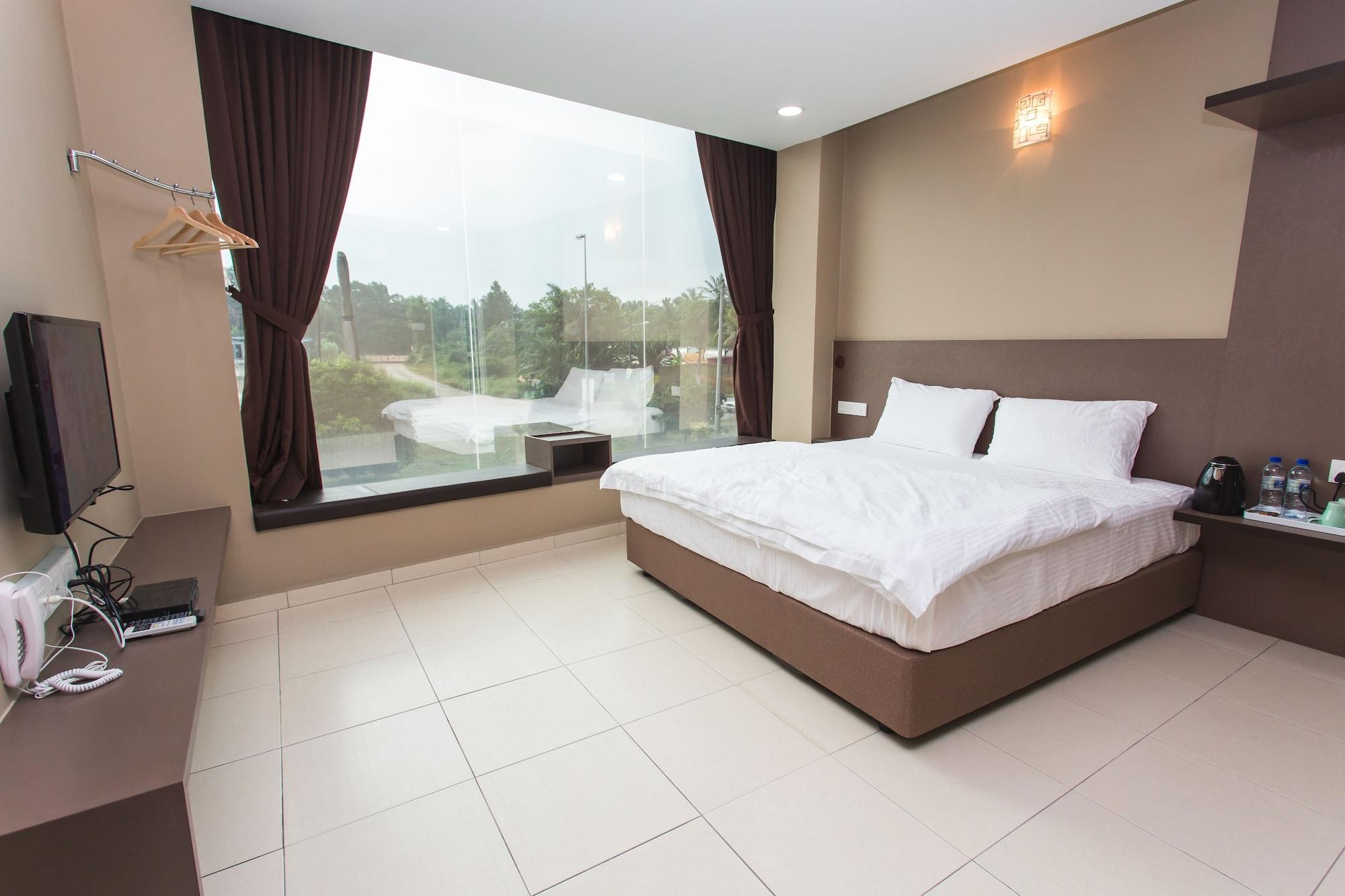 Supreme, Deluxe, Queen Bed