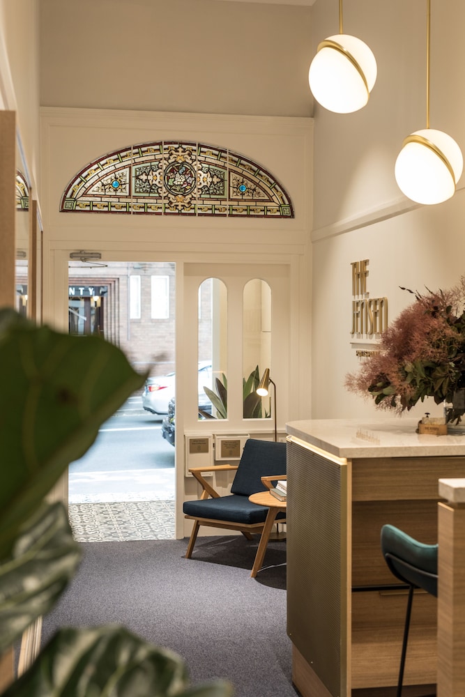 The Jensen Potts Point 41/50