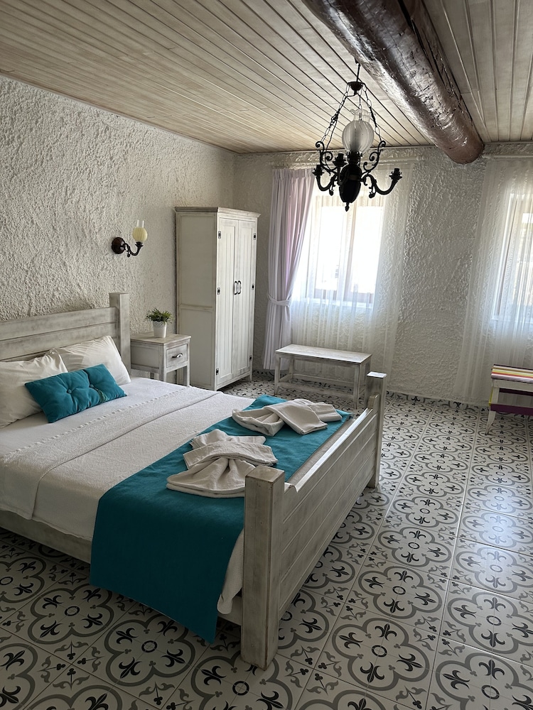 Aksam Sefasi Hotel 17/33