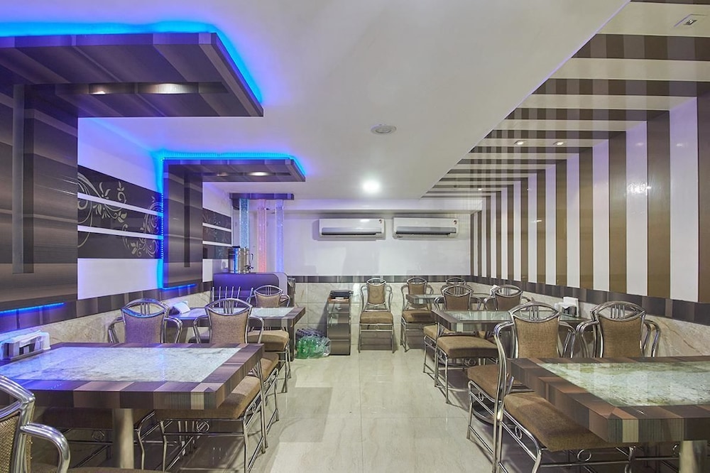 Hotel Apex 42/49