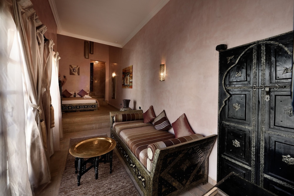Riad Les Ammonites 47/63