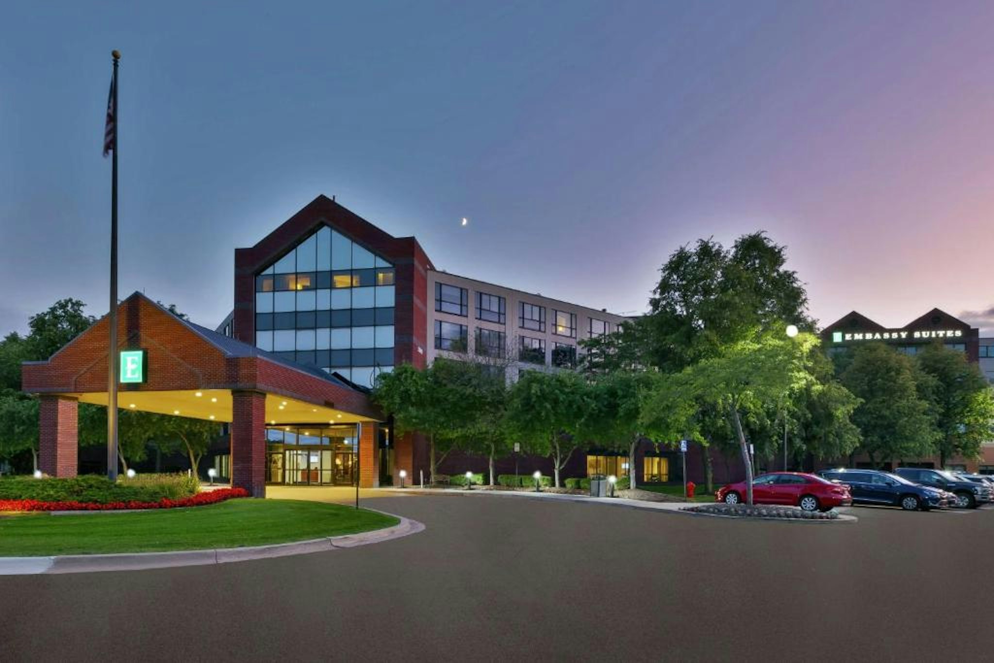 Embassy Suites By Hilton Auburn Hills 1/4