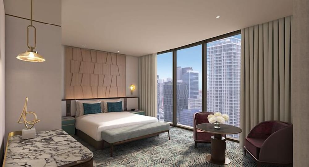 City, 2 Double Beds