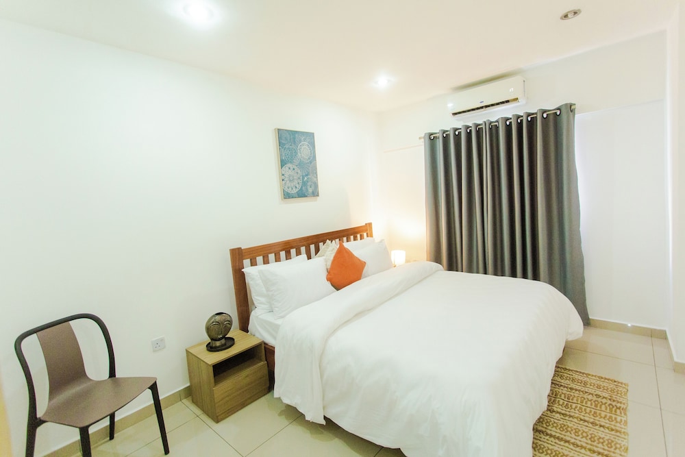 Accra Luxury Apartments 23/50