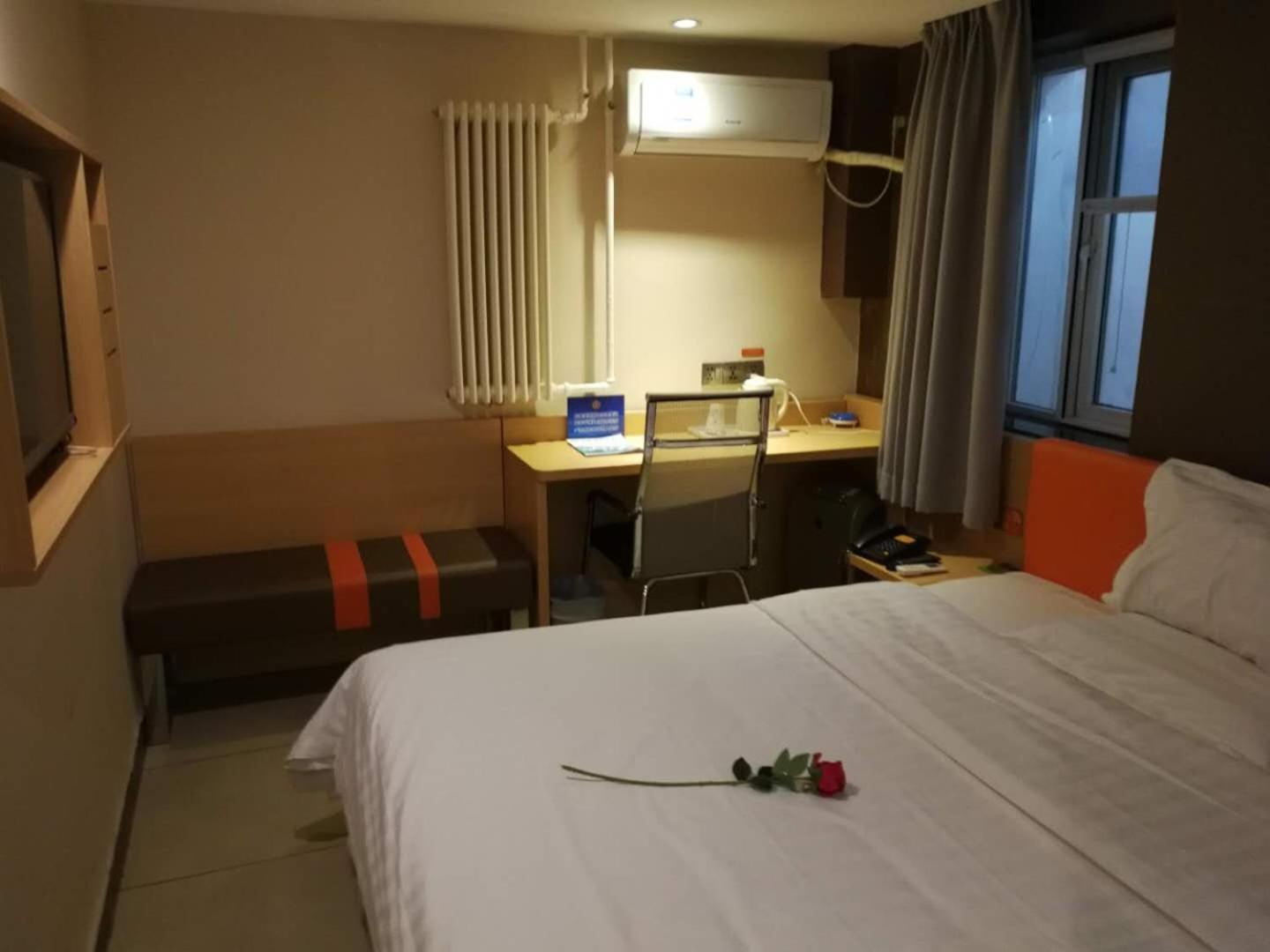 7 Days Inn Premium Beijing Dongzhimen Airport Express Station 11/22