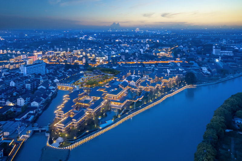 Holiday Inn Deqing Xinshi Ancient Town 33/39