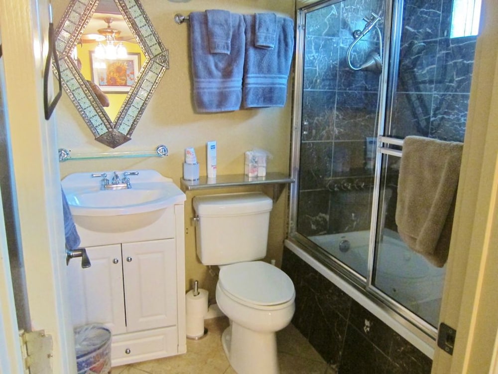 Always Inn San Clemente Bed Breakfast 18/65