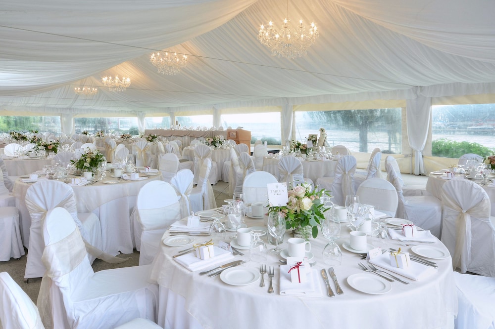 Manteo Resort Waterfront Hotel Villas 52/70