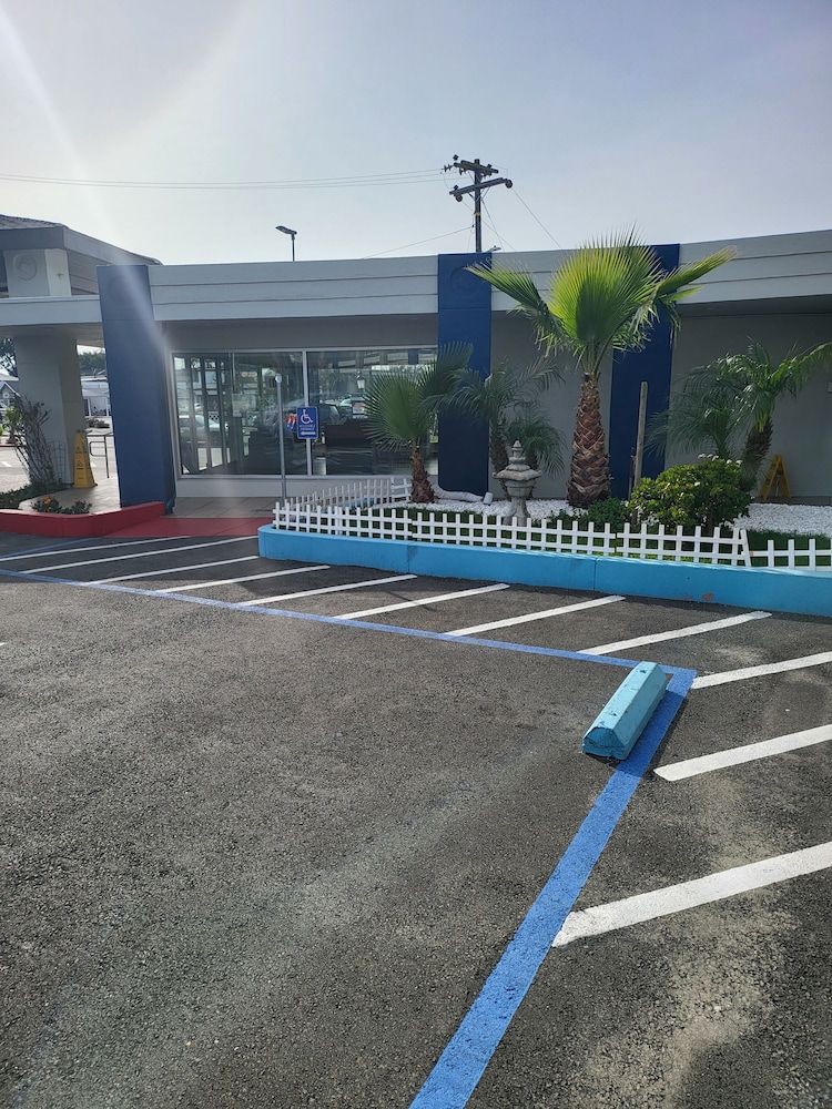 Motel6 Vallejo, CA - Napa Valley 49/59