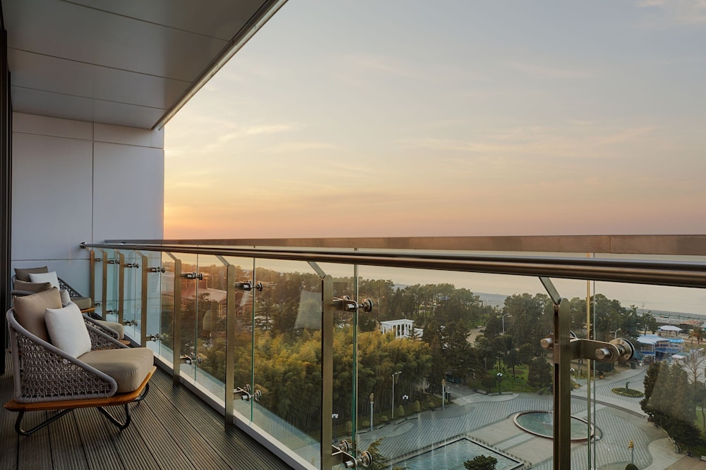 Le Meridien Batumi 51/58