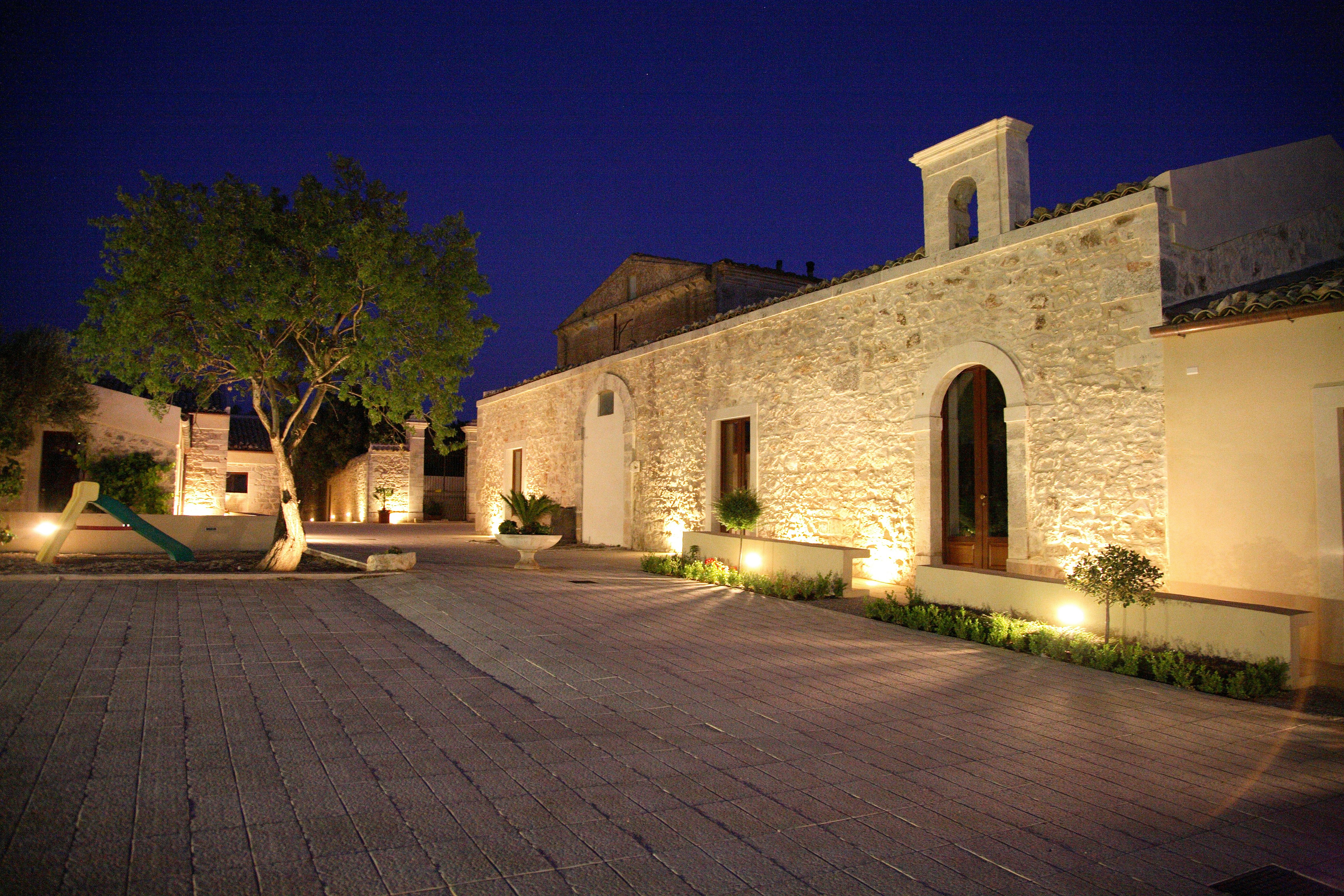 Hotel Casato Licitra 37/44