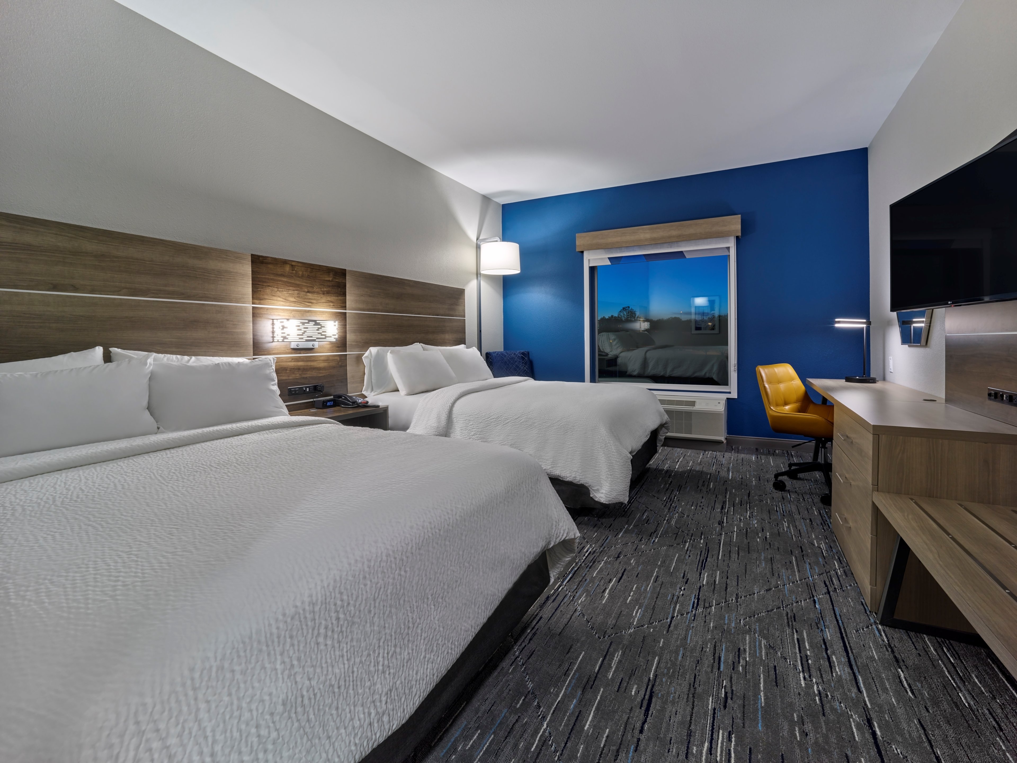 Holiday Inn Express Huntsville Space Center 13/33