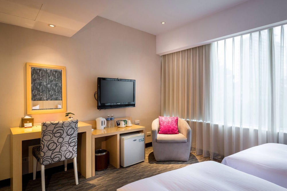 Hotel B 40/50
