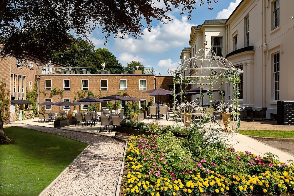 Rainhill Hall Hotel 70/77