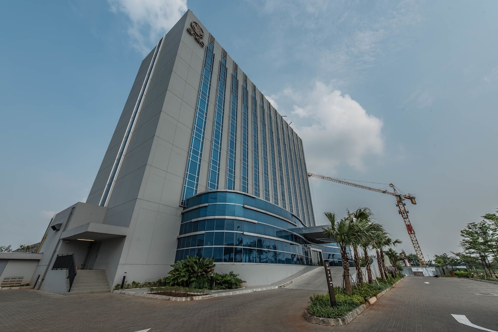 Enso Hotel 9/50