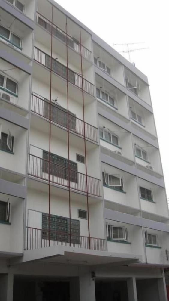 Pakchong Phubade Hotel 2/57