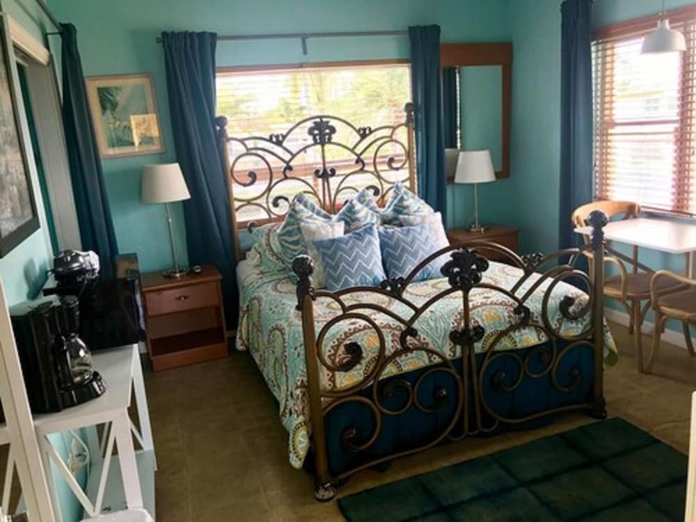 Ebb Tide Resort Oceanfront 43/69