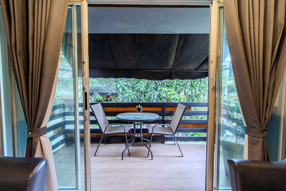 Viktory Boutique Hotel 36/44
